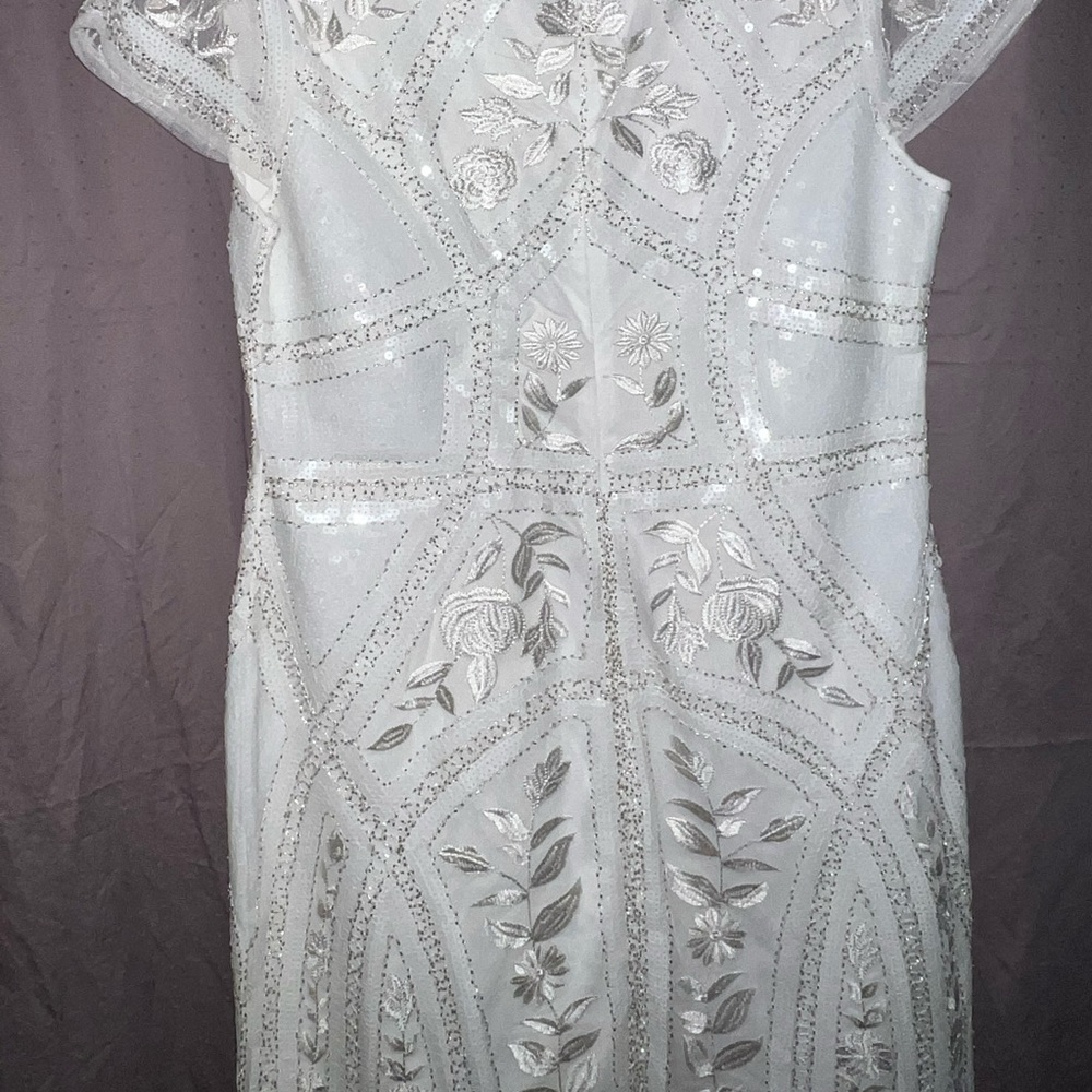 Lulus white lace beaded dress. Size xl - Picture 2 of 4